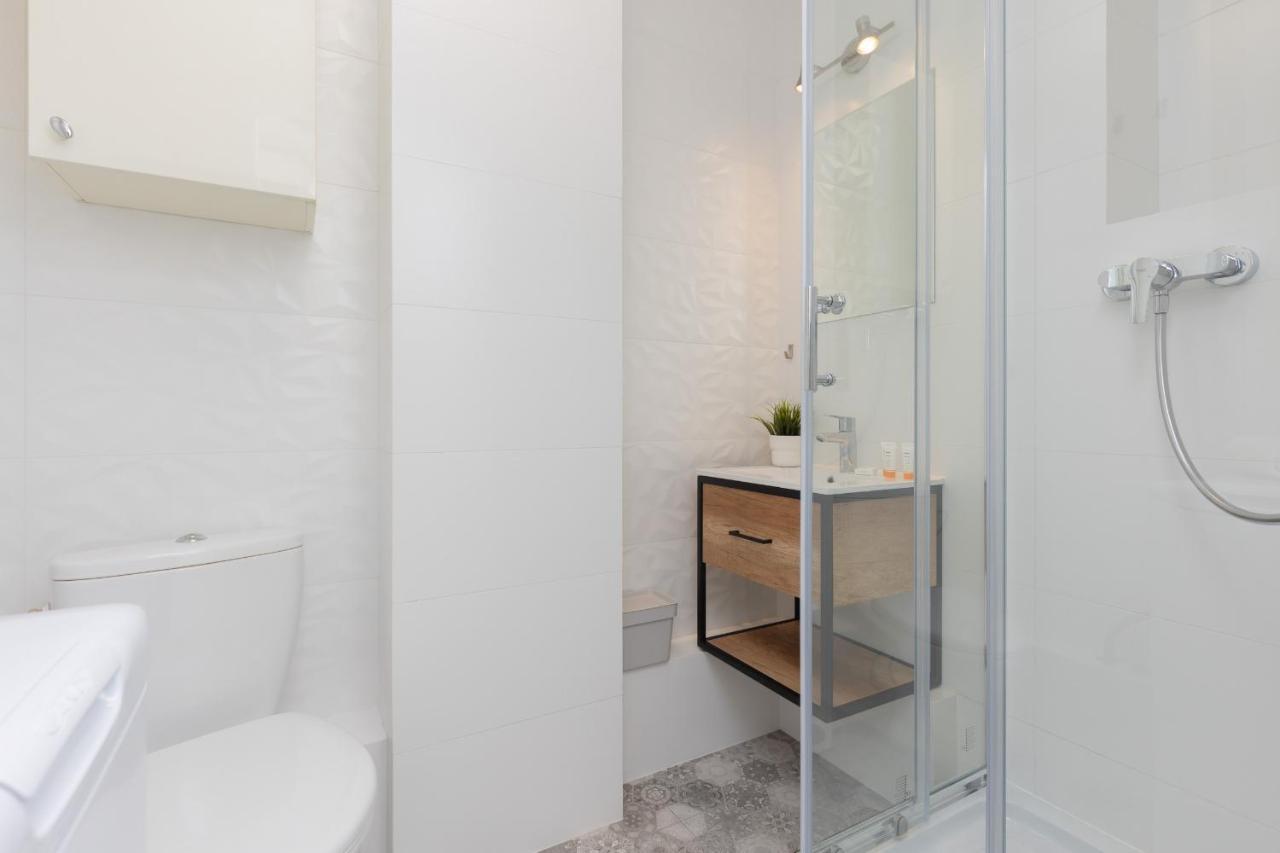 Studio Warsaw Wlochy 1 Sierpnia By Noclegi Renters Экстерьер фото