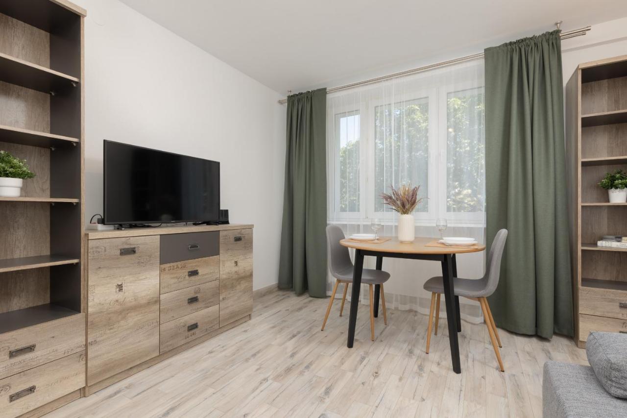 Studio Warsaw Wlochy 1 Sierpnia By Noclegi Renters Экстерьер фото
