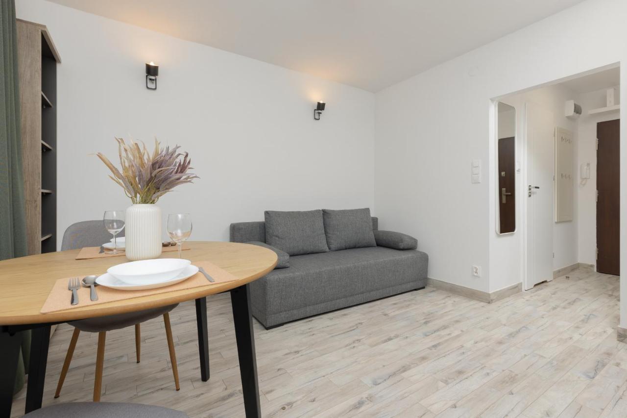 Studio Warsaw Wlochy 1 Sierpnia By Noclegi Renters Экстерьер фото